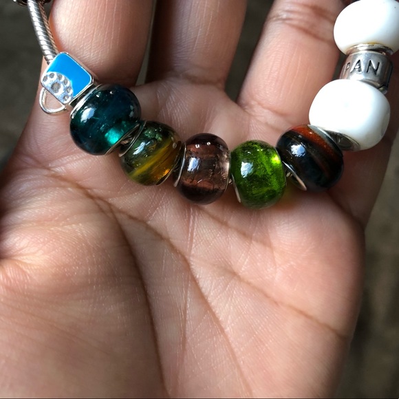 Authentic Pandora Bracelet Jewelry with 17 Charms - Picture 10 of 16